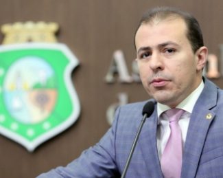 Joaquim Noronha lamenta assassinato de motorista em Parambu e presta condolência a família