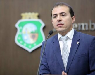 O deputado estadual Joaquim Noronha, demonstra apoio aos aprovados no concurso da Polícia Militar do Estado